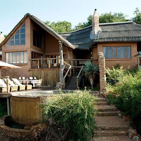 Impodimo Game Lodge Madikwe Game Reserve Exterior foto
